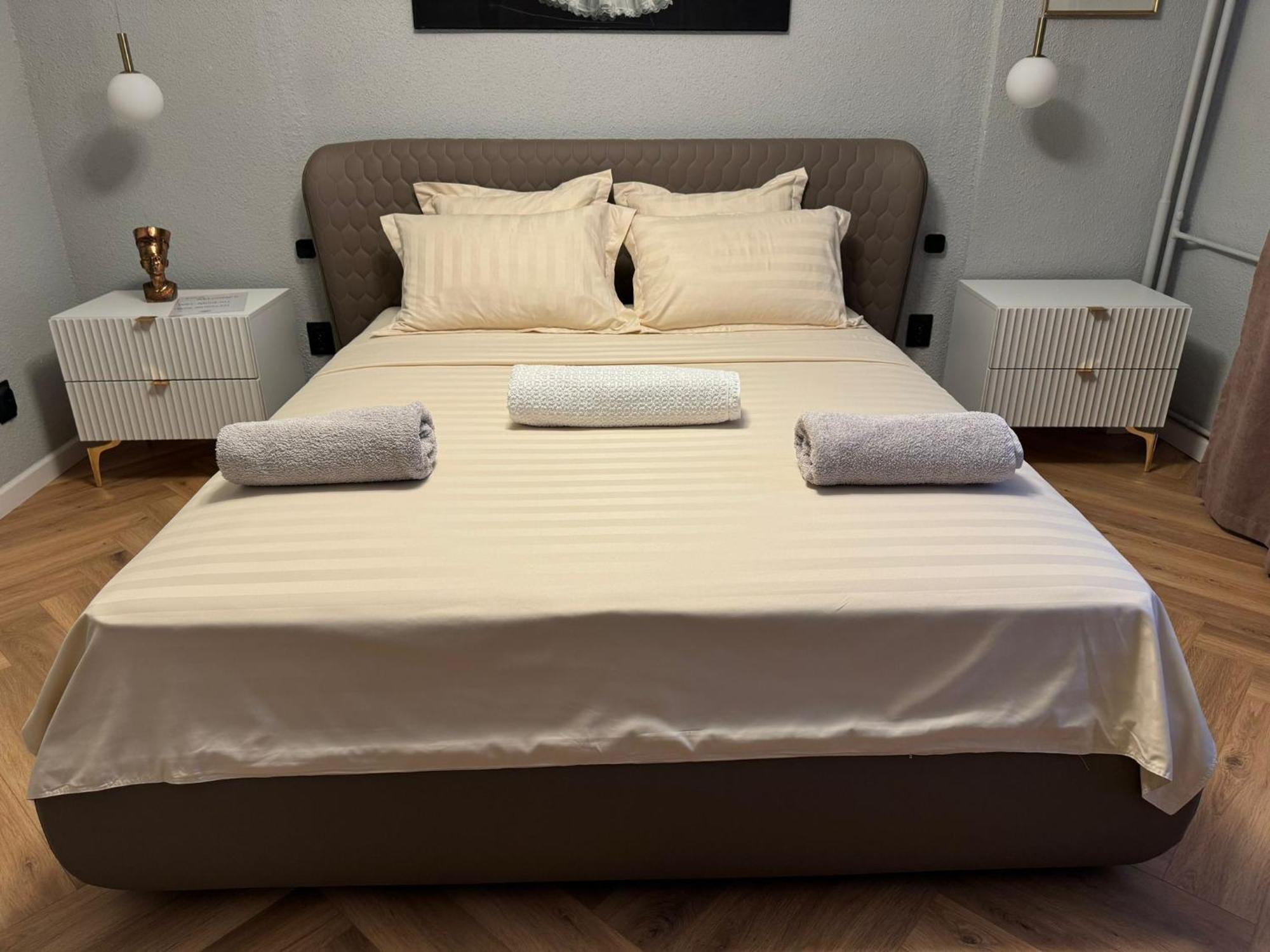 Lux Rond Alba Iulia Appartamento Bucarest